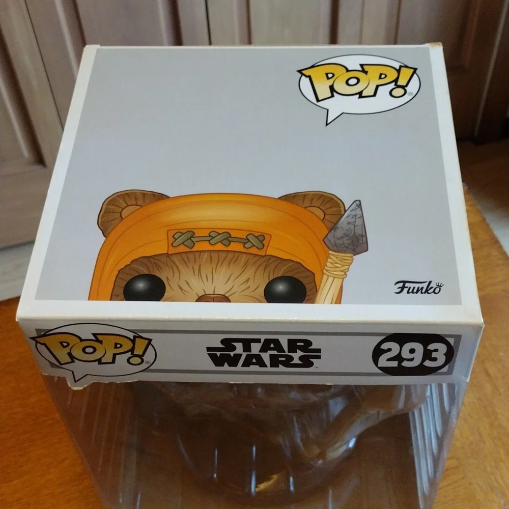 Large 10" Funko Pop WICKET W WARRICK #293 Star Wars Target Exclusive Bobble Head - Picture 2 of 9